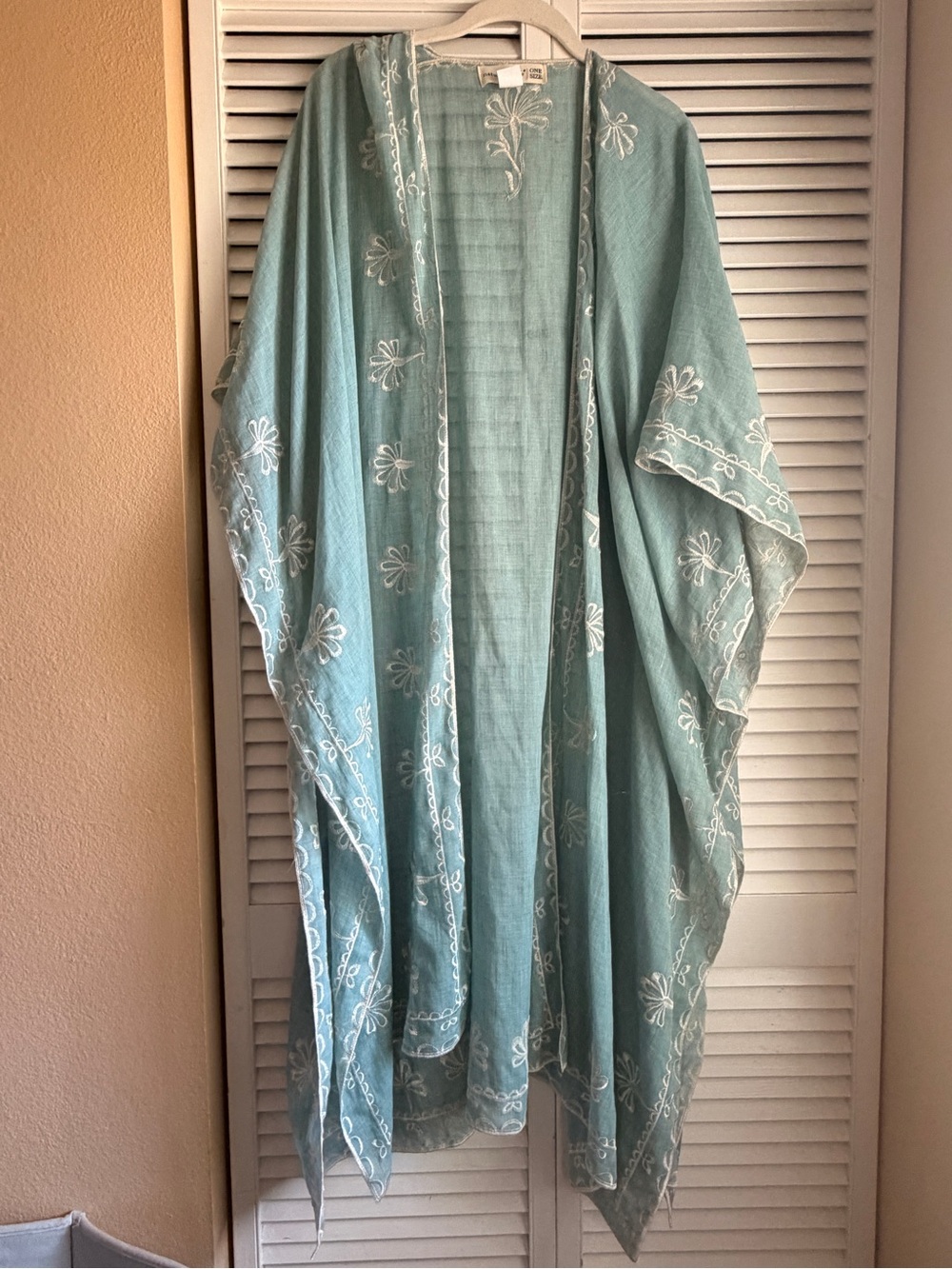 NATURAL LIFE Seafoam Blue Embroidered Kimono Cover-Up